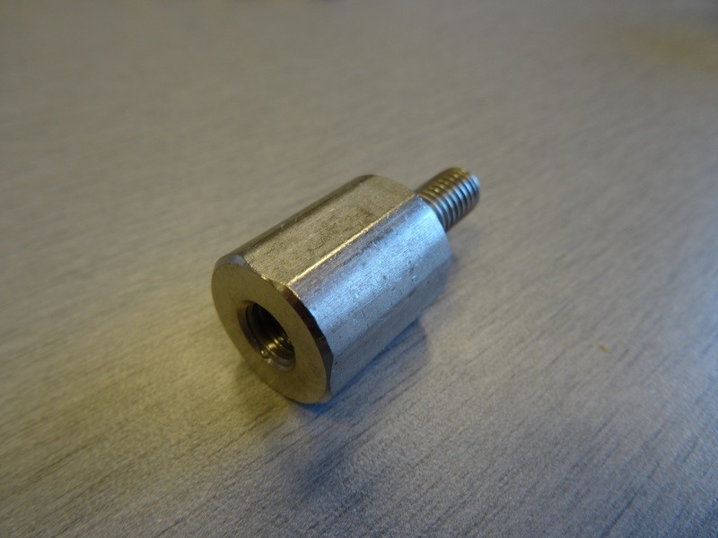 STANDOFF ROUND BODY- M8x18x21 STAINLESS STEEL MALE TO FEMALE