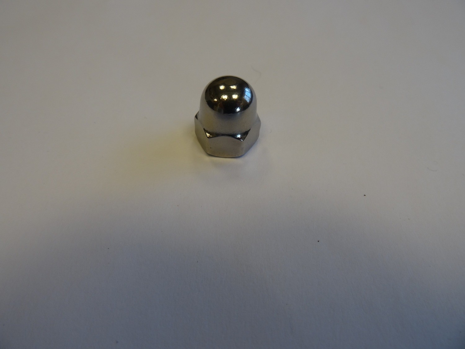 M8 ACORN NUT