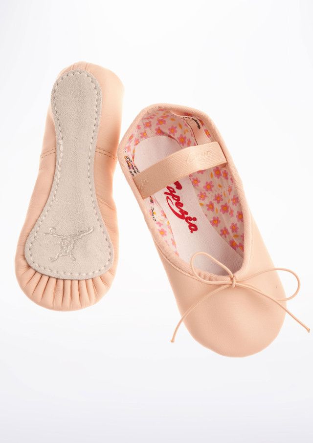 Children&#39;s ballet shoes