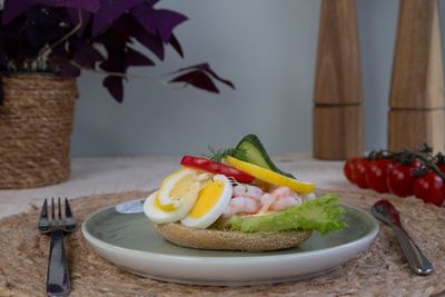 Rundstykke luksus med div pålegg