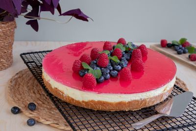 Ostekake med gelelokk