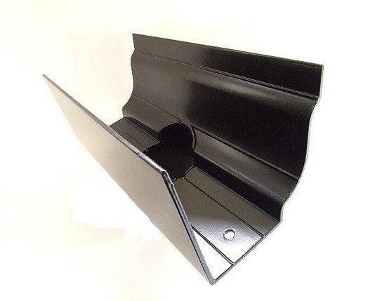 Outlet for 102 dia Rainwater Pipe Rainwater Pipe - W 200mm x D 150mm