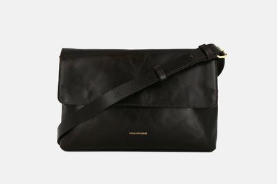Essential Bumbag 199 black