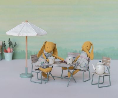 Miniatuur tuinset tafel met stoel en bank