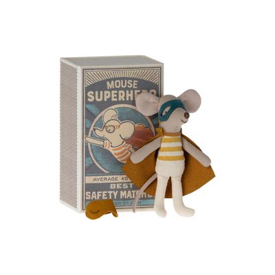 Superheldenmuis, kleine broer in luciferdoosje