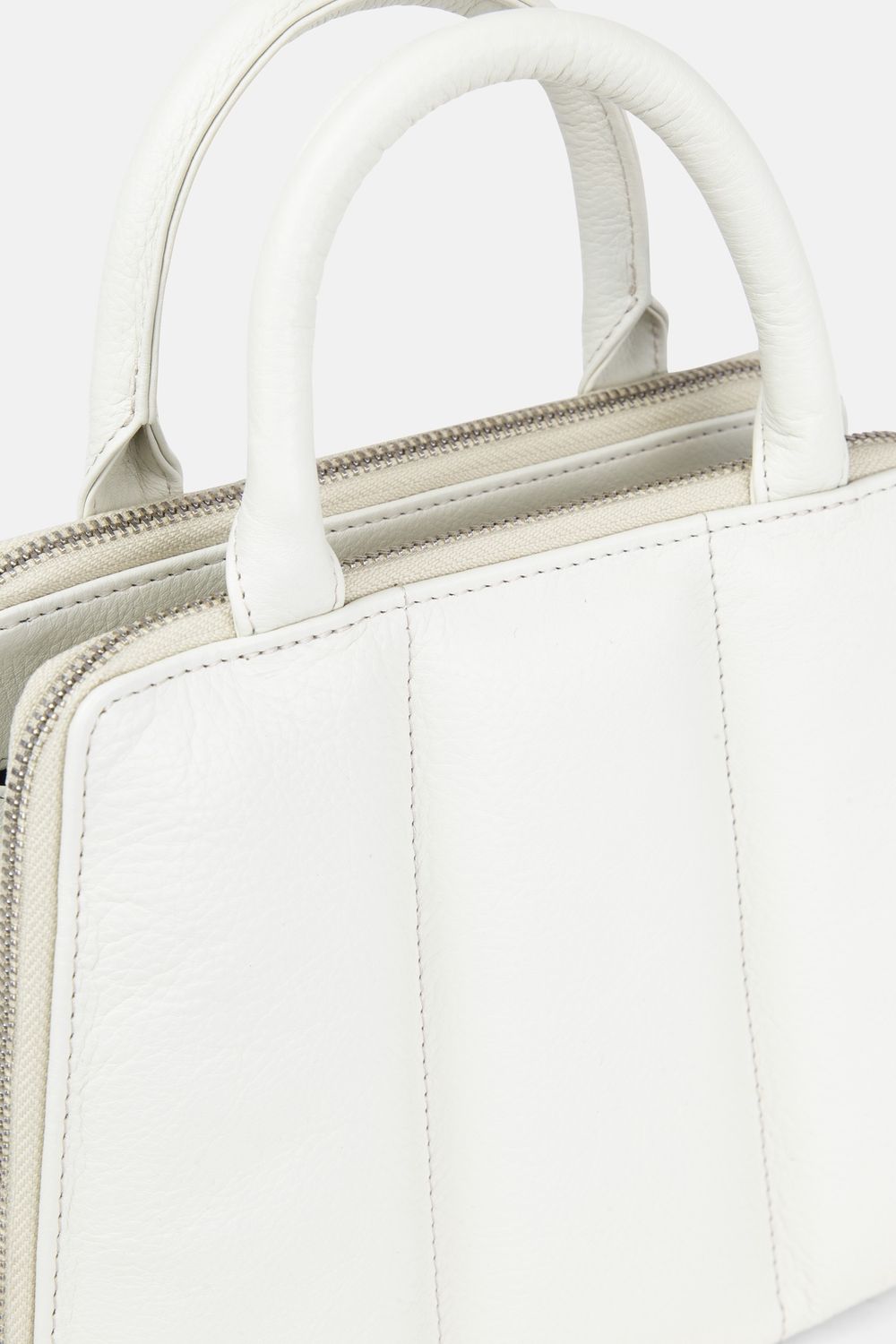 Trapeze Miniature Off White