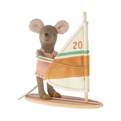 Beach muis surfer kleine zus