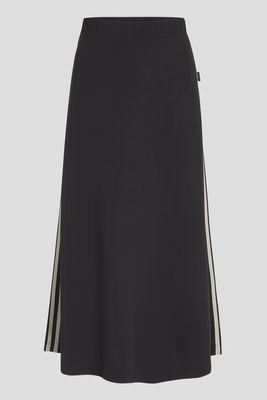 Anna Rok stripe