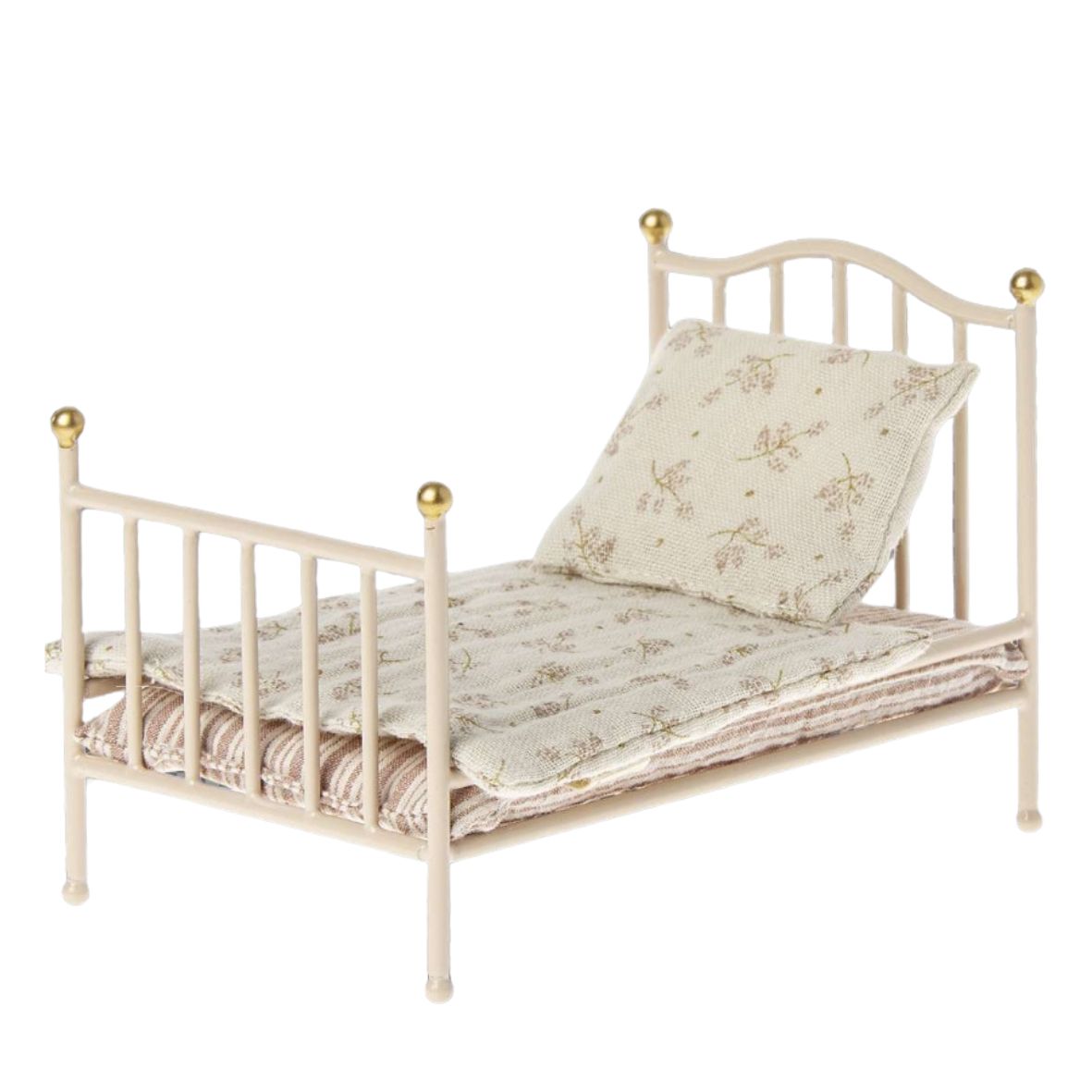 vintage bedje - roze