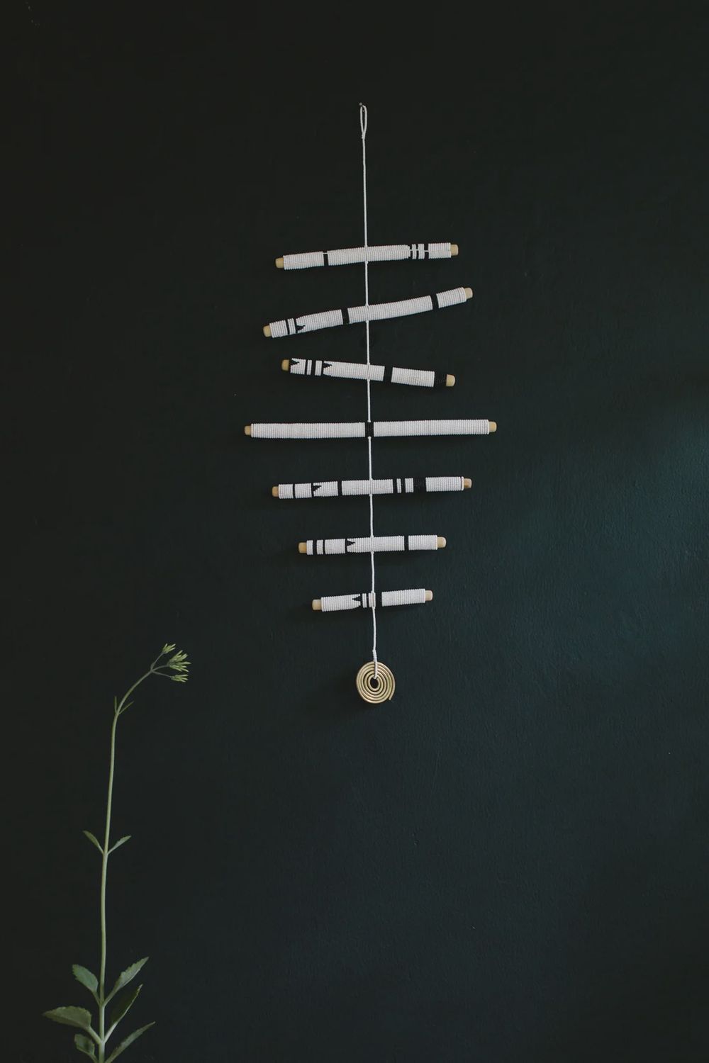 7 Stick Hanging Mobile - White Black