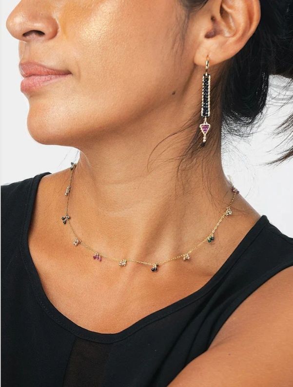 Chain Necklace with colored bead cluster
