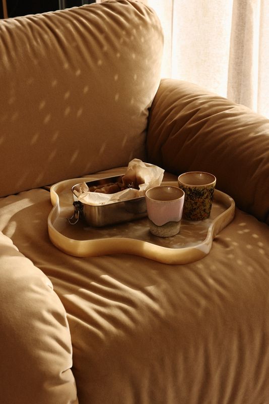 70's ceramics: coffee mug bramble