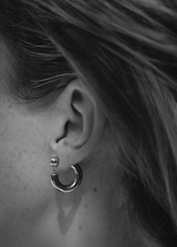 Hoop dot earrings