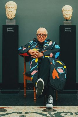 Sittingsuits - Artist Edition #10 - "Kaerlighed"