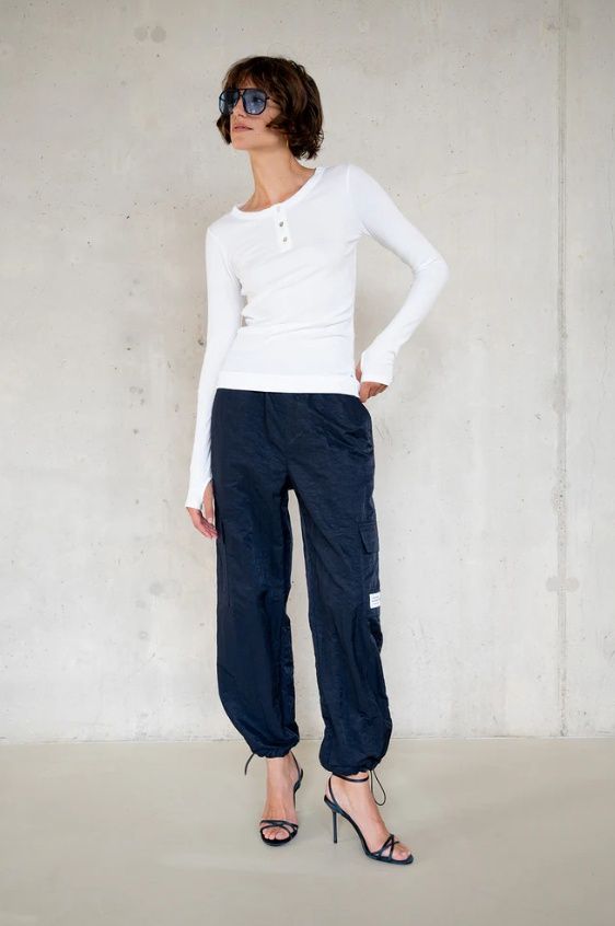 T-Shirt rib lange mouwen knoopjes AW25