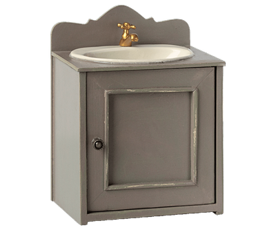 Miniatuur wastafel in de badkamer