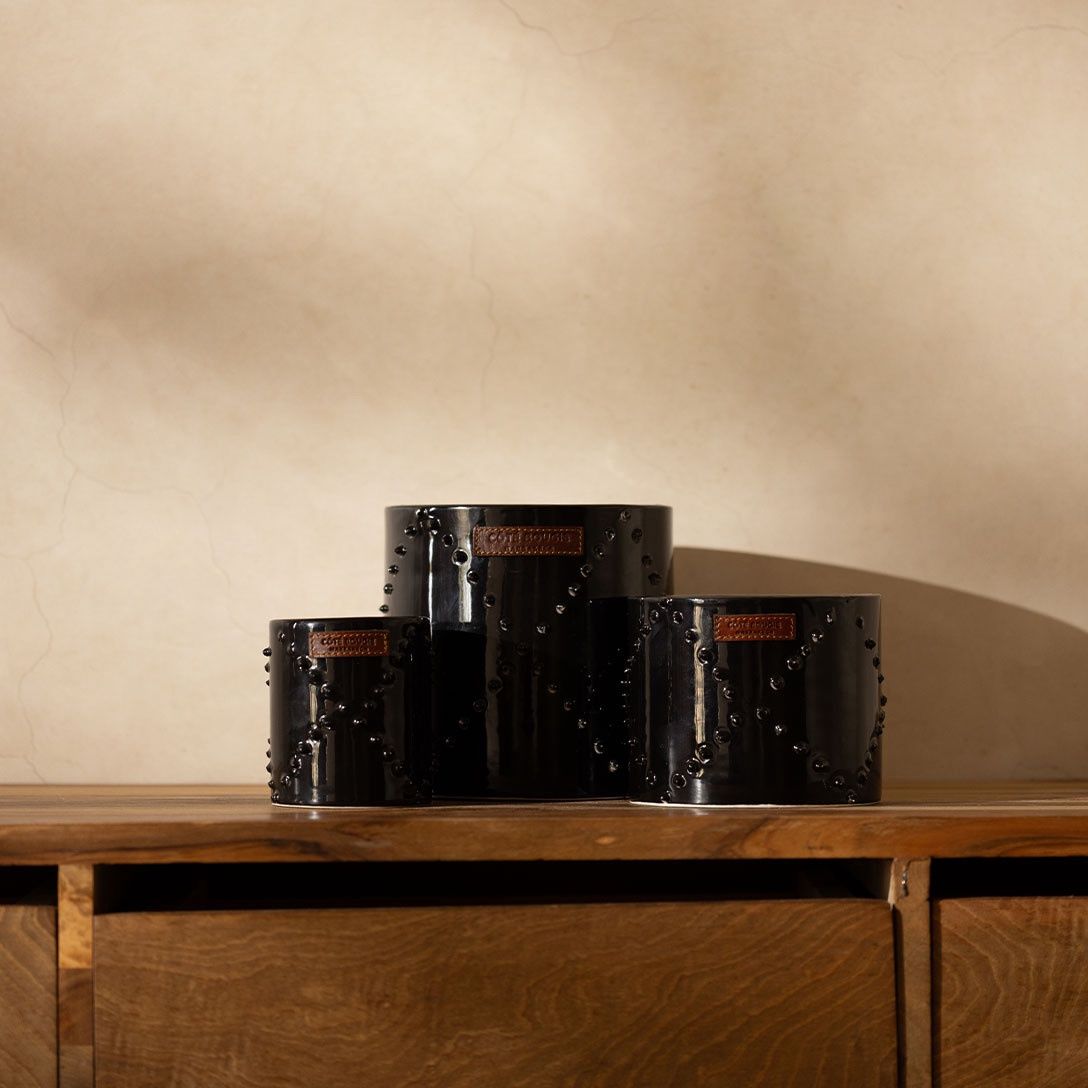 Bougie Nomad Noir vernis - Cedre de Atlas