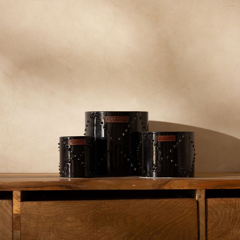 Bougie Nomad Noir vernis - Cedre de Atlas