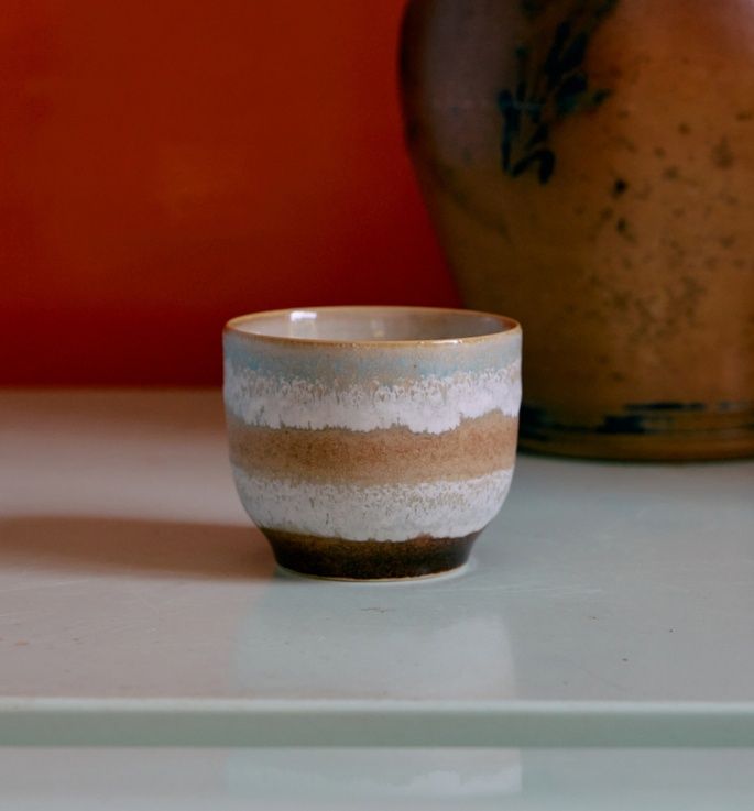 70's ceramics: café cup, skyline