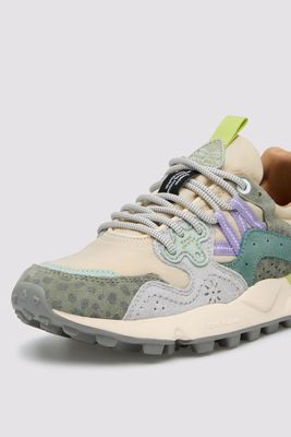 S26 YAMANO 3 WOMAN Taupe Green bottle