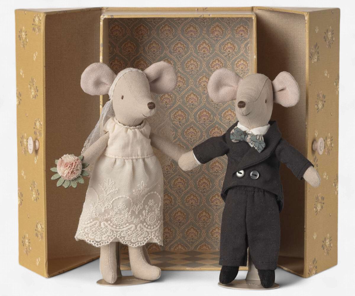 Bruiloftsmuizen in doos, Mama en Papa