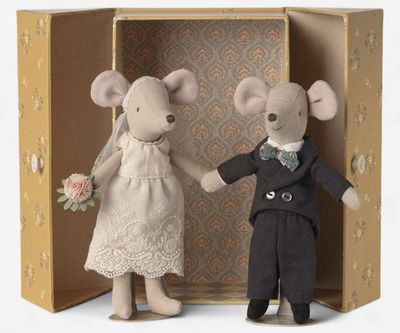 Bruiloftsmuizen in doos, Mama en Papa