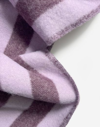 Candy Wrap Blanket- 130 x 260 cm, Color: Lilac Aubergine