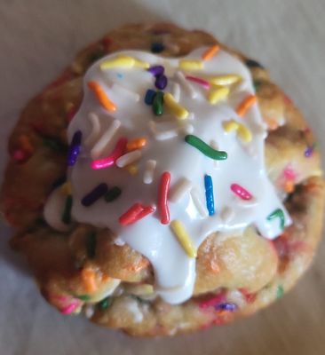 BIRTHDAY CAKE COOKIE​