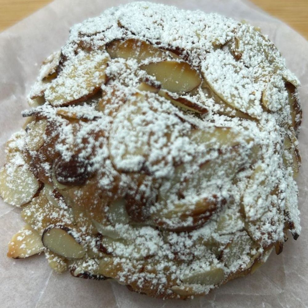 ALMOND TRUFFLE  COOKIE​