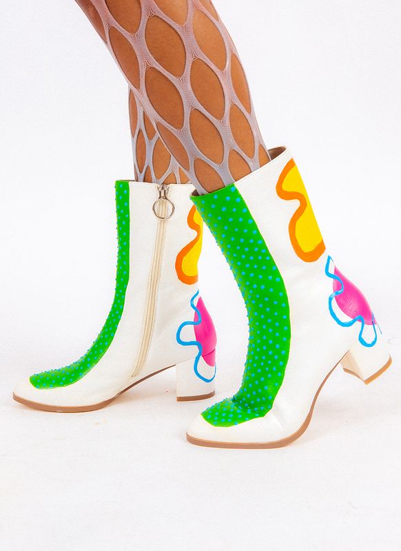 Hot Dot Squiggle Stompers