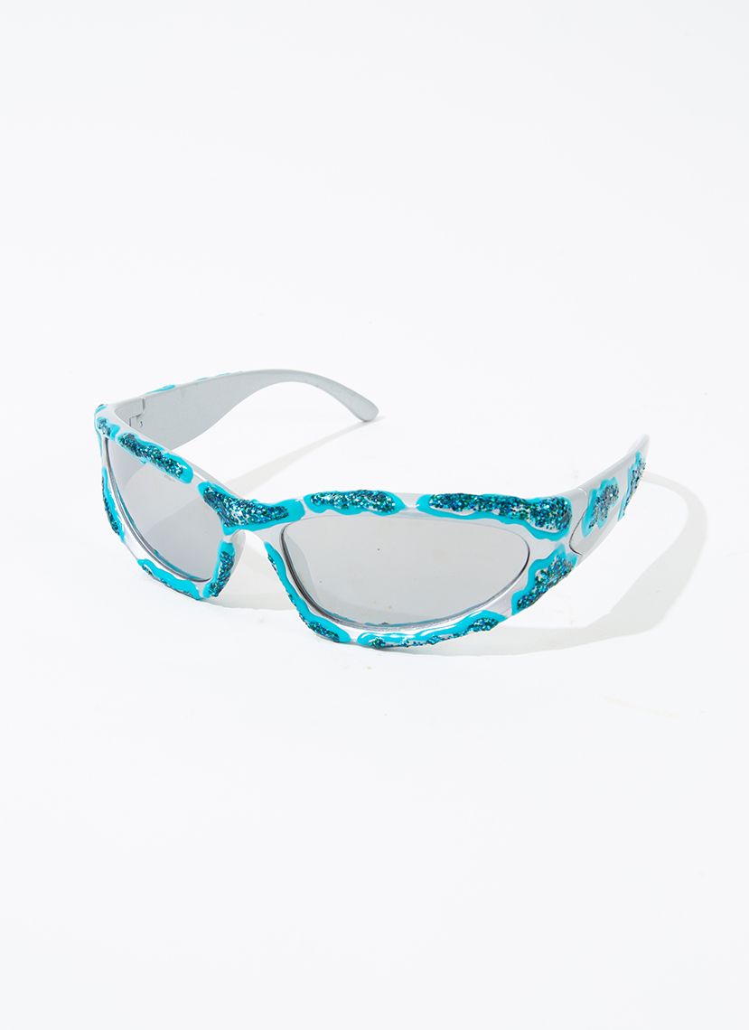 In The Clouds Shades
