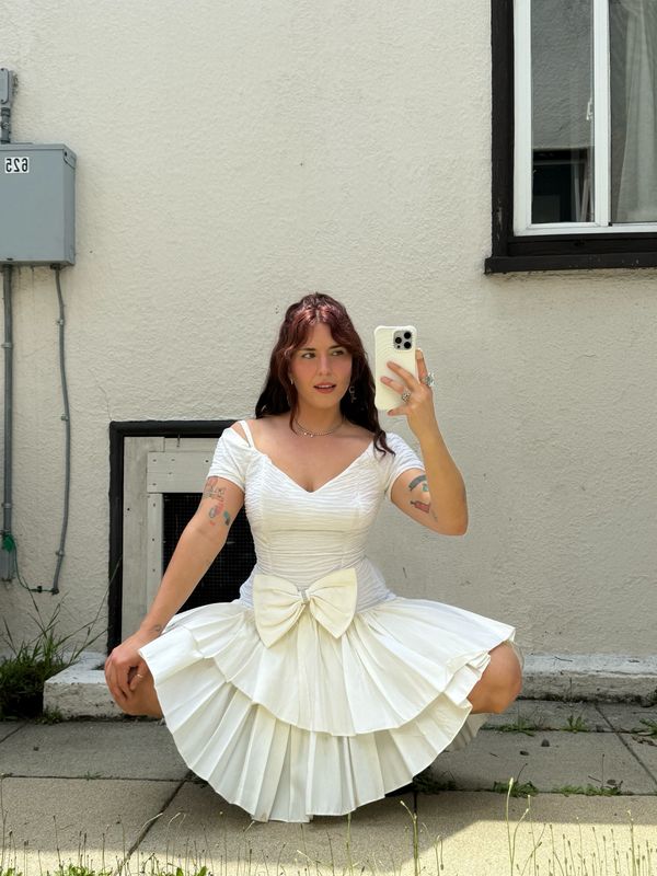 80’s bow ruffle dress