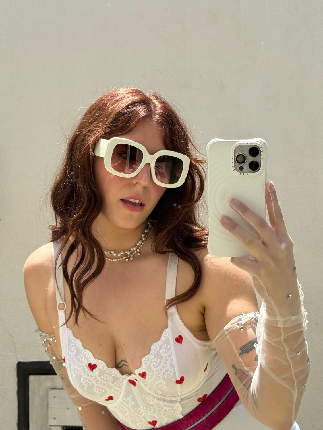 oversized sunglasses