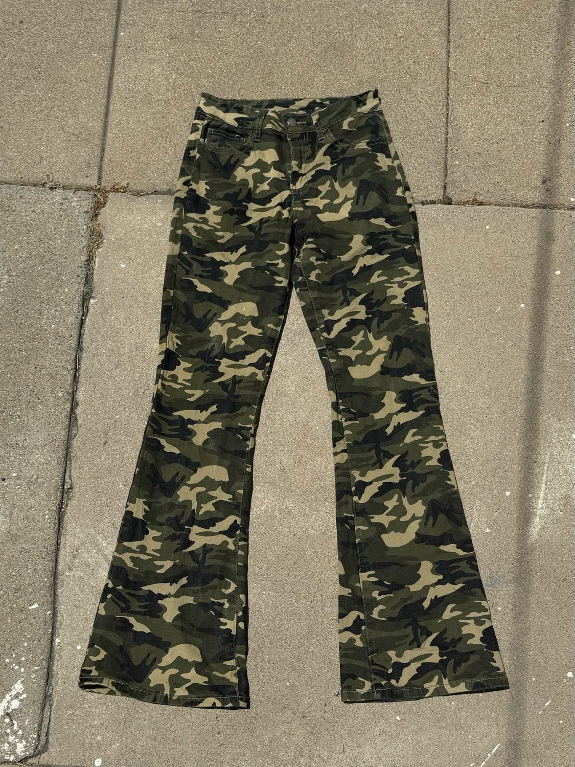 camo flare pants