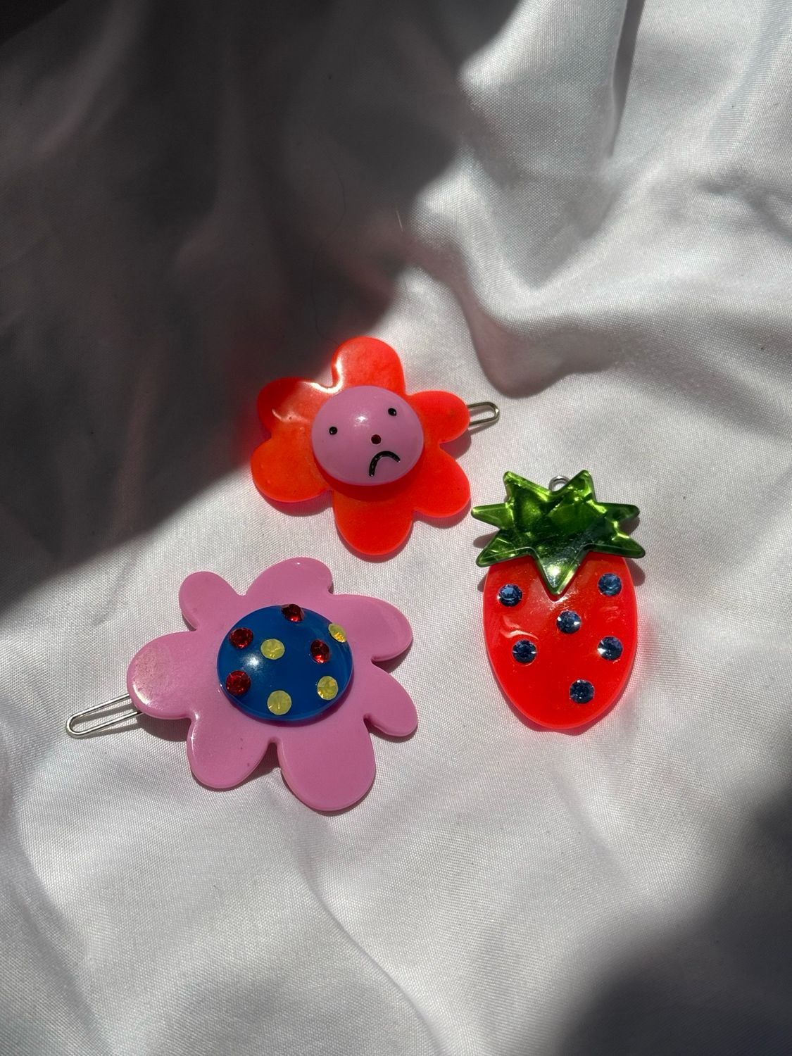 set of 3 clips