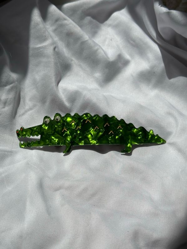 gentle thrills alligator clip