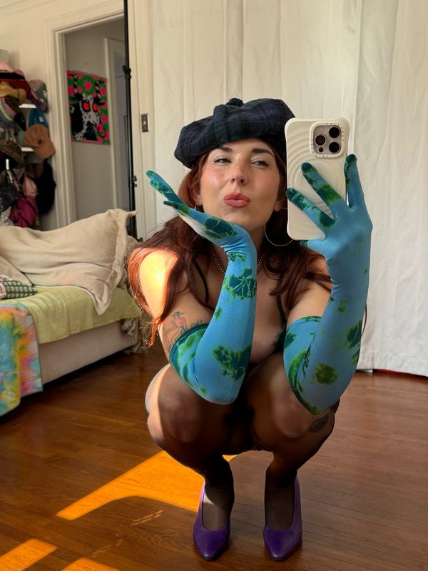 tie dye gloves