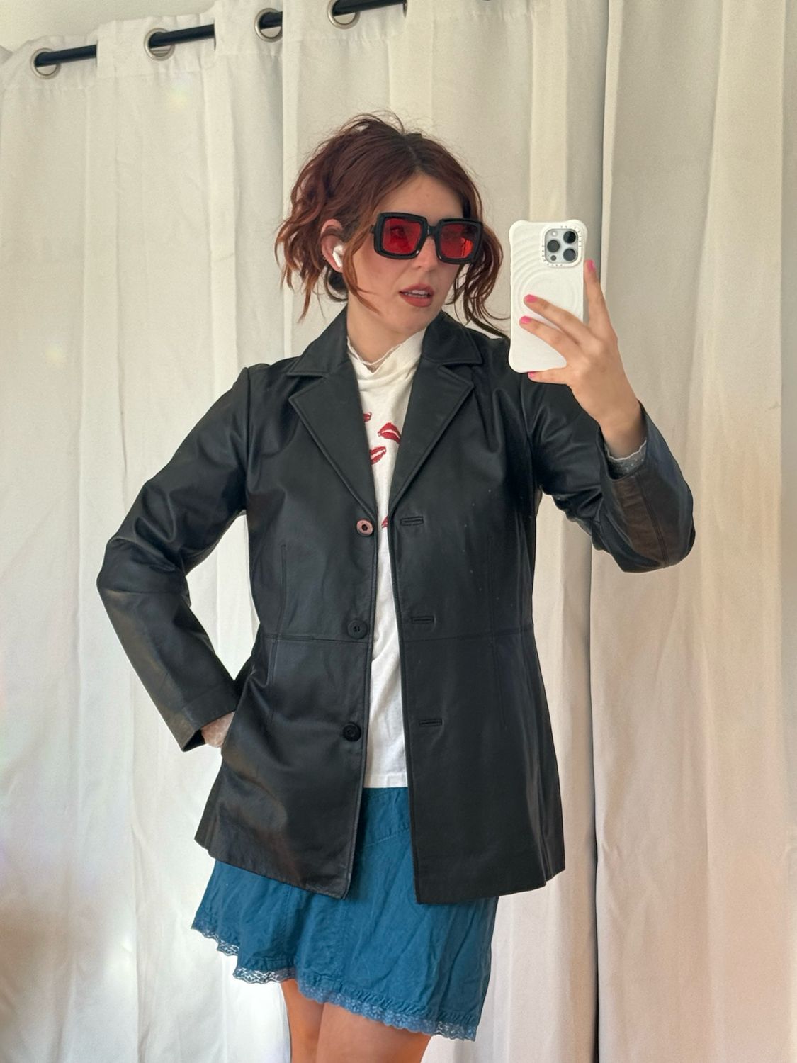 perfect 90’s leather jacket