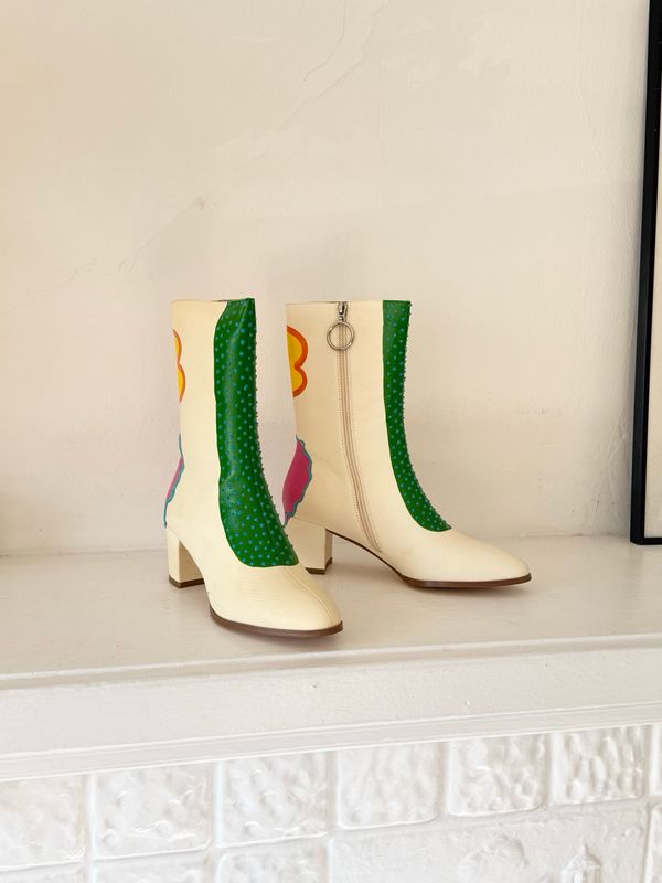 hand painted mod boots (size 8.5 or 9)
