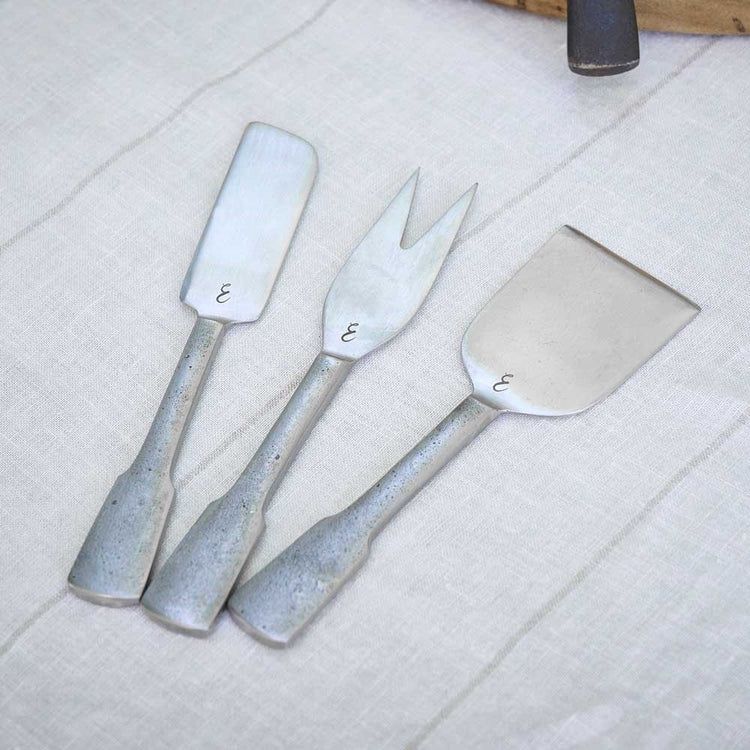 Cheese set- 3 Piece Matte Silver