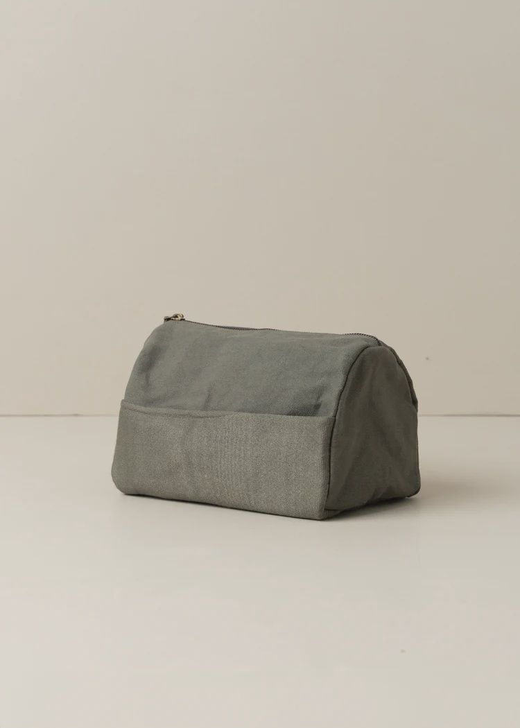 Journey Toiletry bag- Canvas