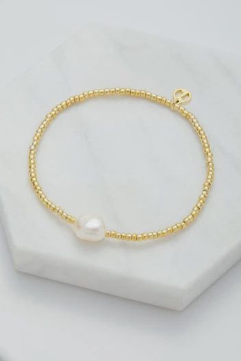 Lily Bracelet- Gold