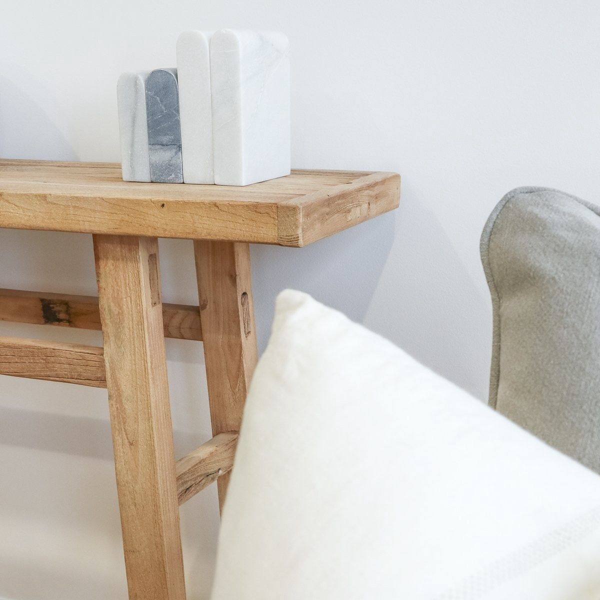 Parq Console Short- Natural