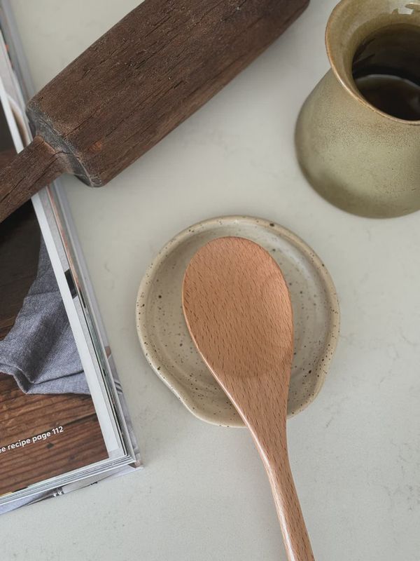 Spoon rest