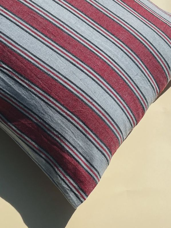 Terra cushion filled