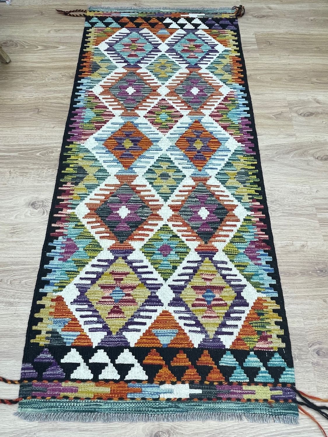 Sania | 150 x 60cm