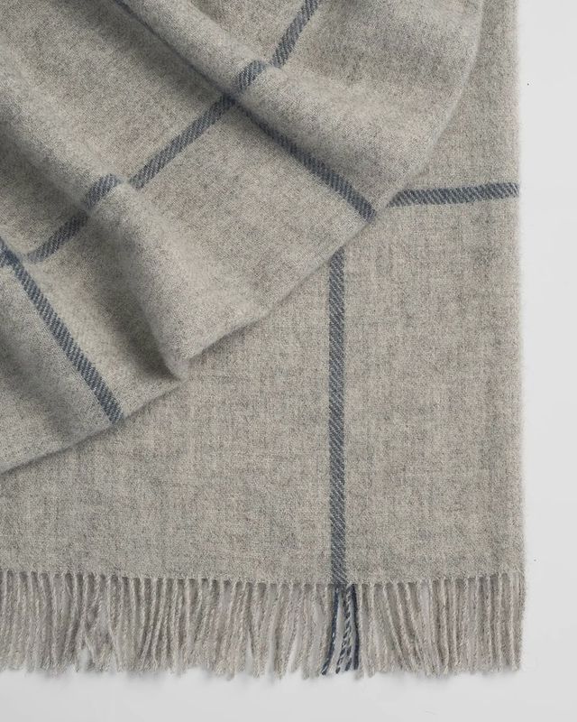 Ranfurly Throw- Ash