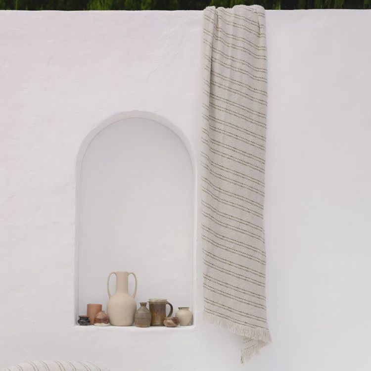 Alba Throw Olive