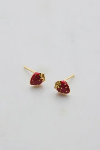 Strawberry Stud Gold