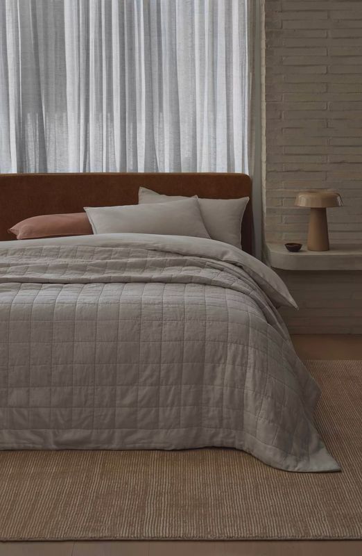 Ravello Coverlet Bone